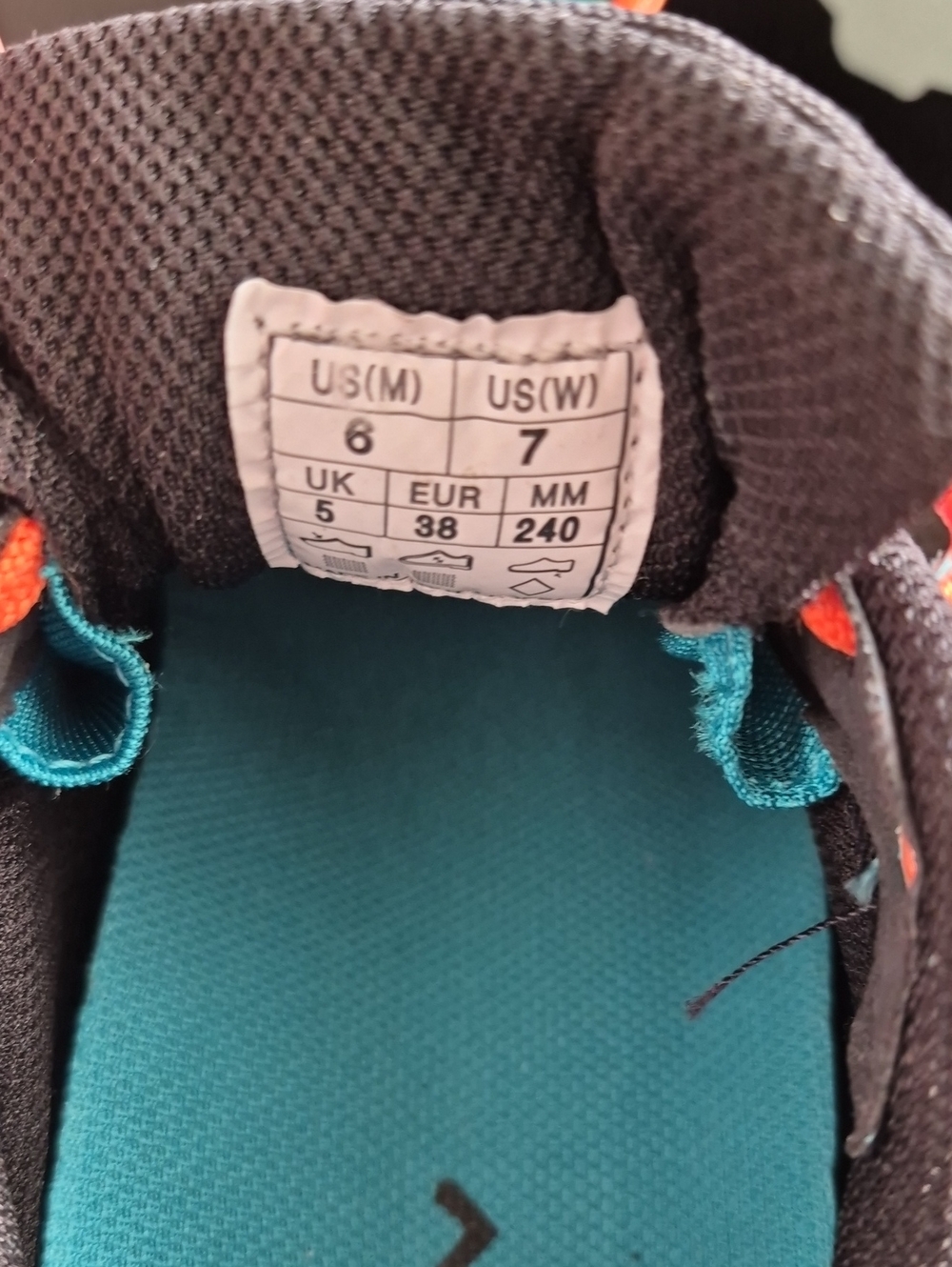 NWT - EVOLV REBEL Performance Lifestyle Running Shoe - 6/7 - Picture 7 of 9